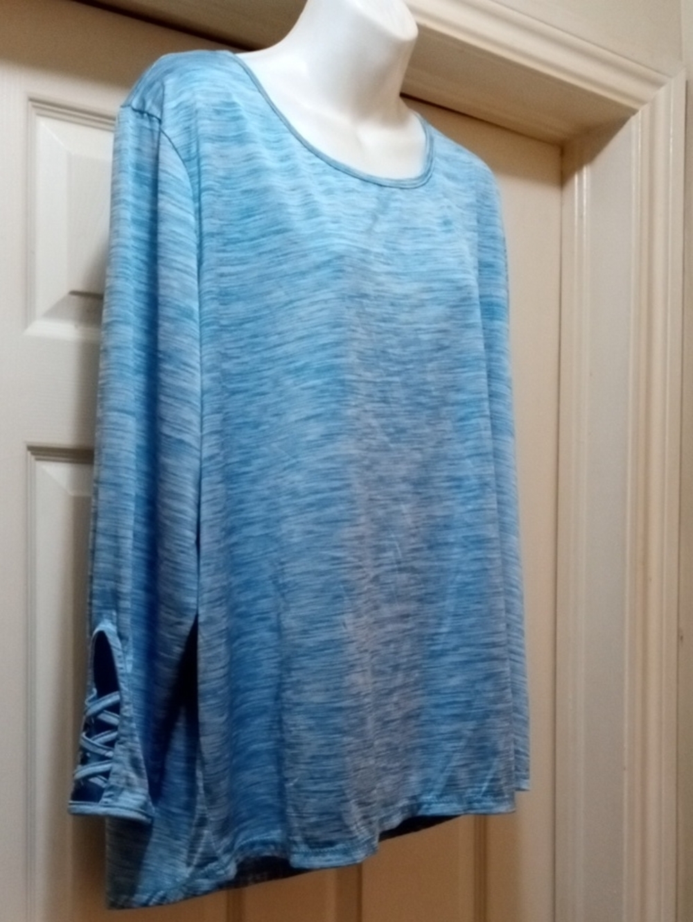 💲1⃣▶ACX Light Blue Heathered Long Sleeve Top